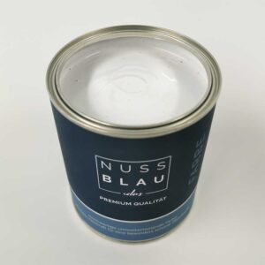 NUSSBLAU Farben sind hochwertig, umweltschonend und ausgiebig. NUSSBLAU Grundierung, Stain Blocker und Top Coat. Wandfarbe, Möbelfarbe Interior, Möbelfarbe Exterior.